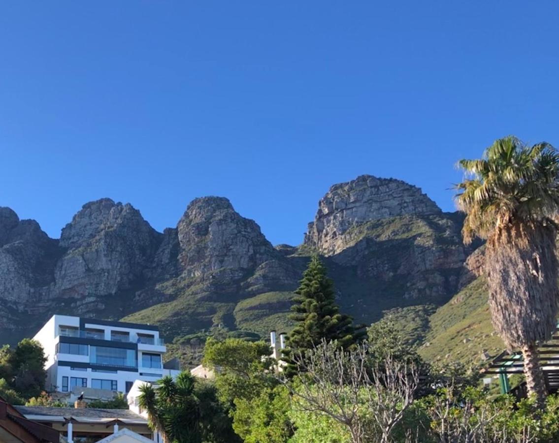 Camps Bay Blue Self-Catering Studios Cape Town Eksteriør bilde