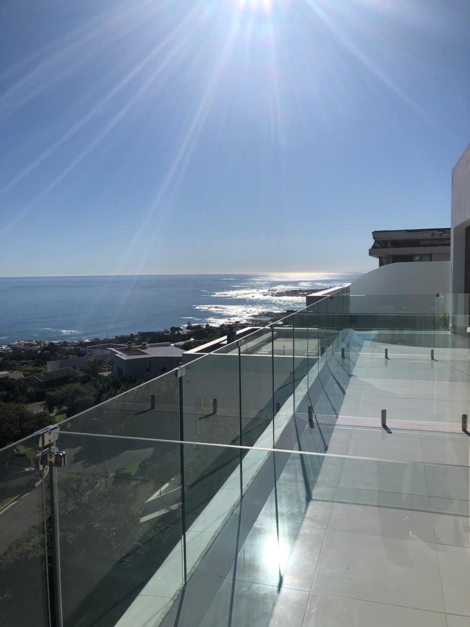 Camps Bay Blue Self-Catering Studios Cape Town Eksteriør bilde